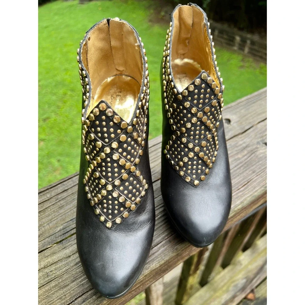 Vintage Ted Baker xyila bling Bootie Studded Stiletto 8 Black Gold Edgy Glam
